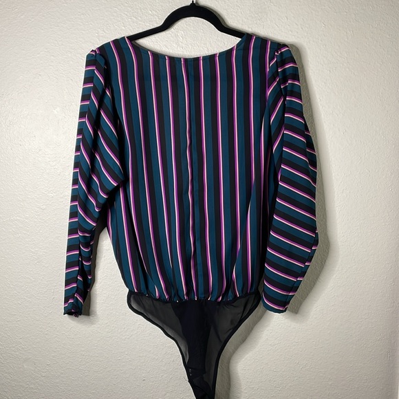 Astr The Label Striped Surplice Neck Long Sleeve Bodysuit Medium - Picture 4 of 9